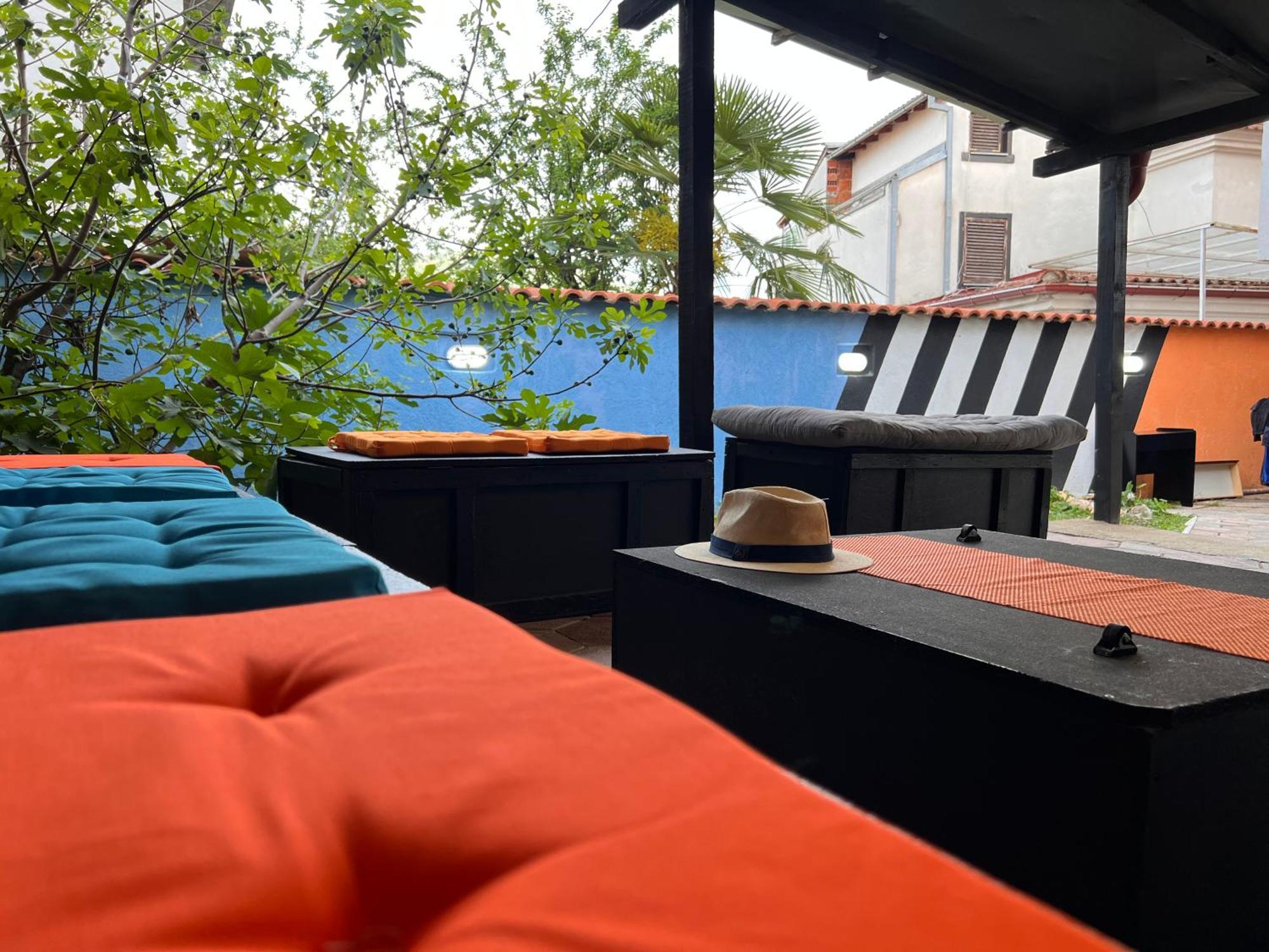 Blue Orange Lake Hostel Ohrid Kültér fotó